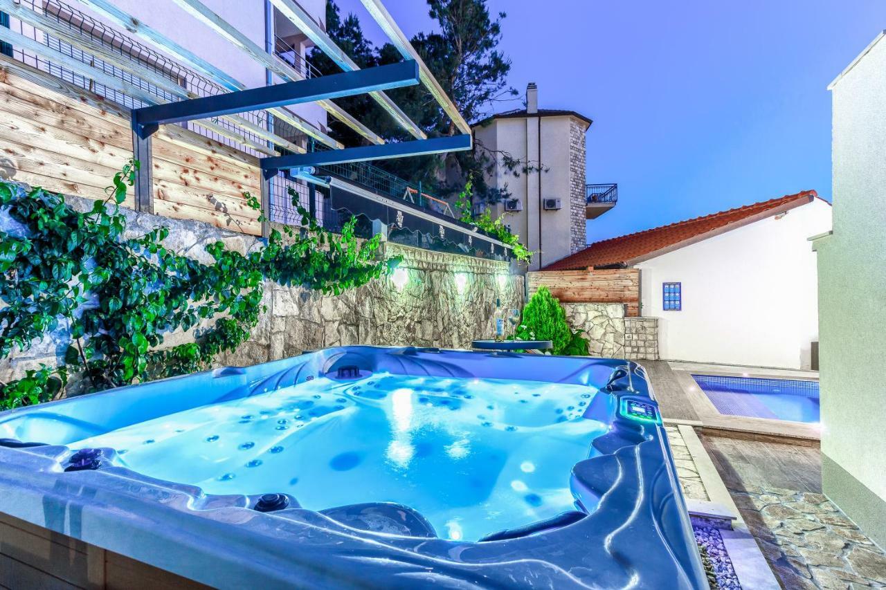 Apartments Pepa ポドストラナ エクステリア 写真